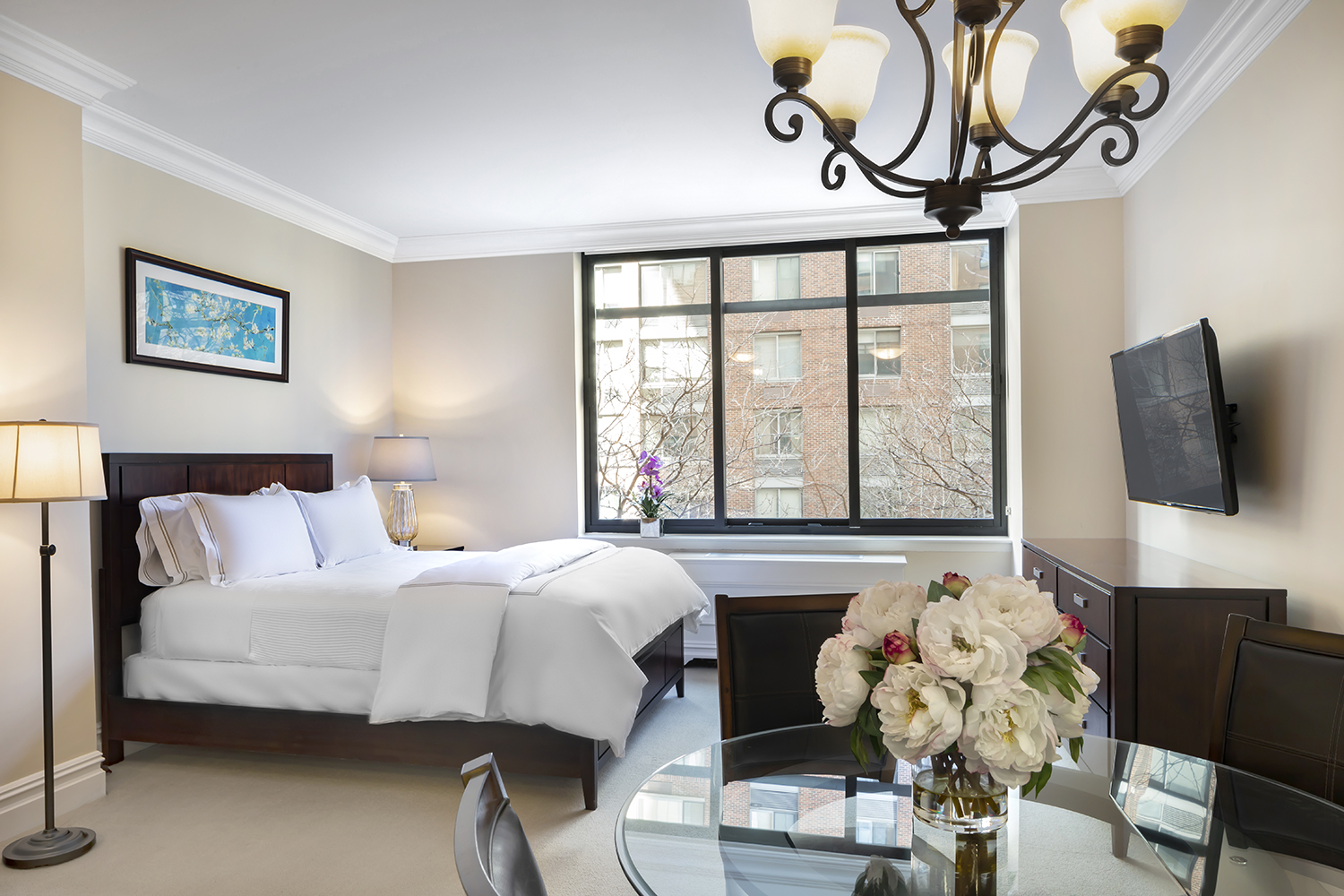 Luxury furnished studio apartment in Battery Park City, Lower Manhattan, NY for corporate rentals - View 1 of 3